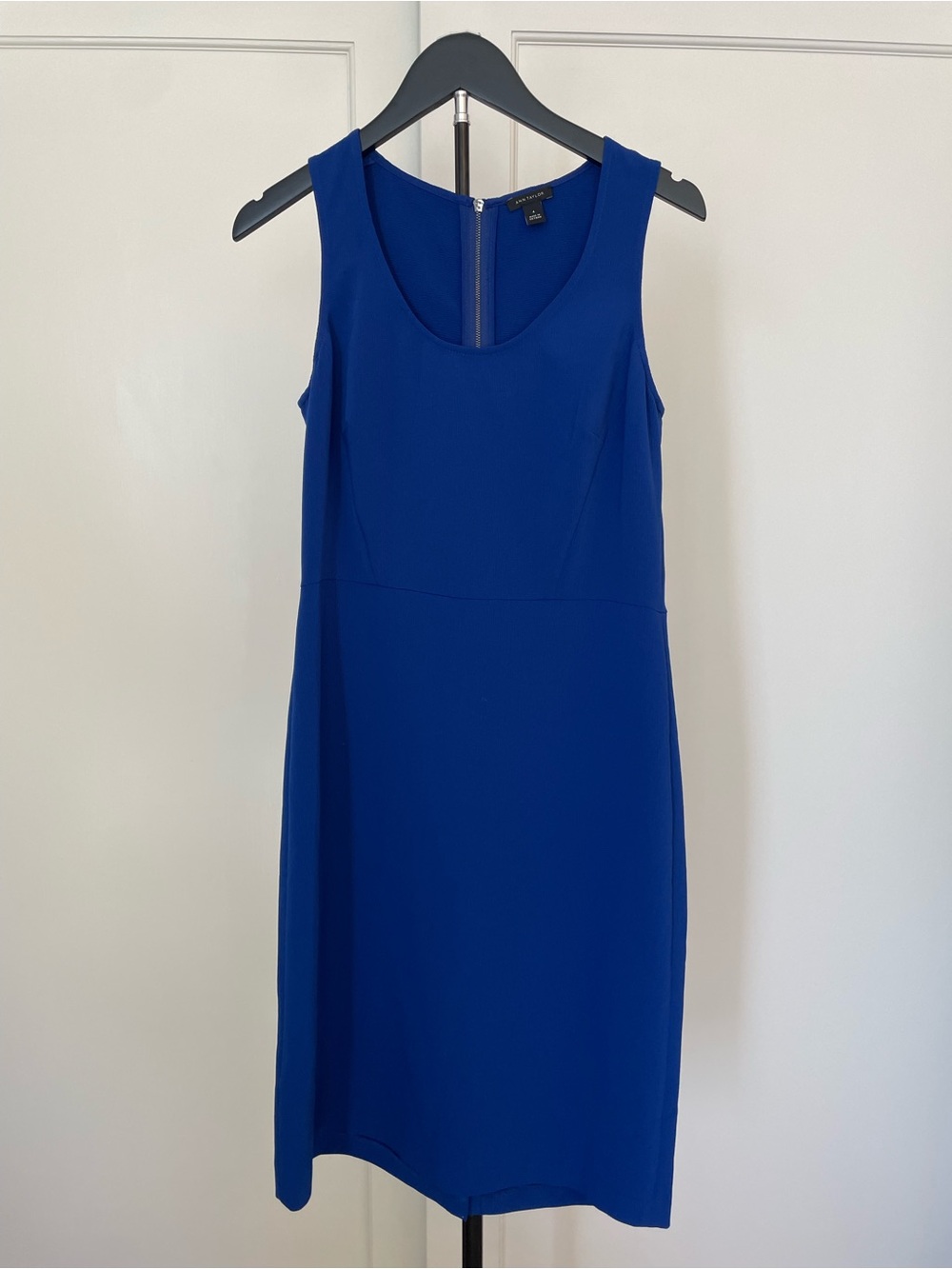 Ann Taylor Sleeveless Cobalt Blue Sheath Dress